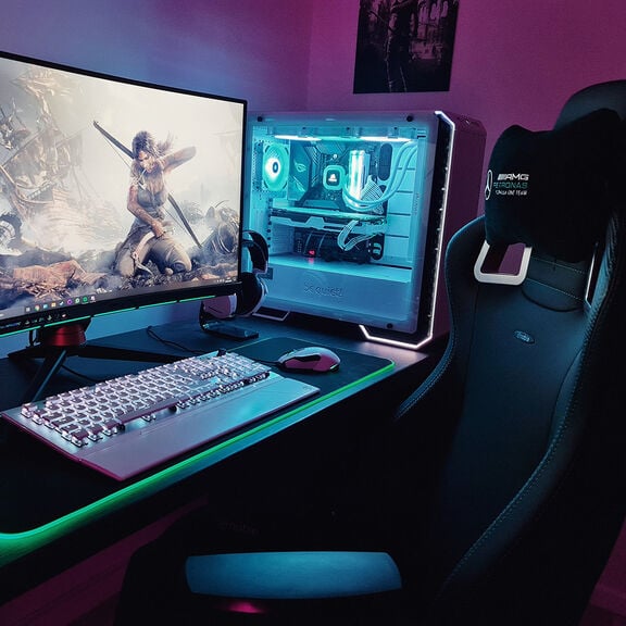 noblechairs - Tomb Raider AMG Setup